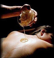 масло для еротичного масажу